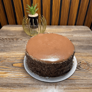 nuttela kitkat cake